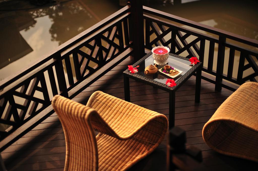 Paya Beach Spa & Dive Resort Kampung Genting Exterior foto