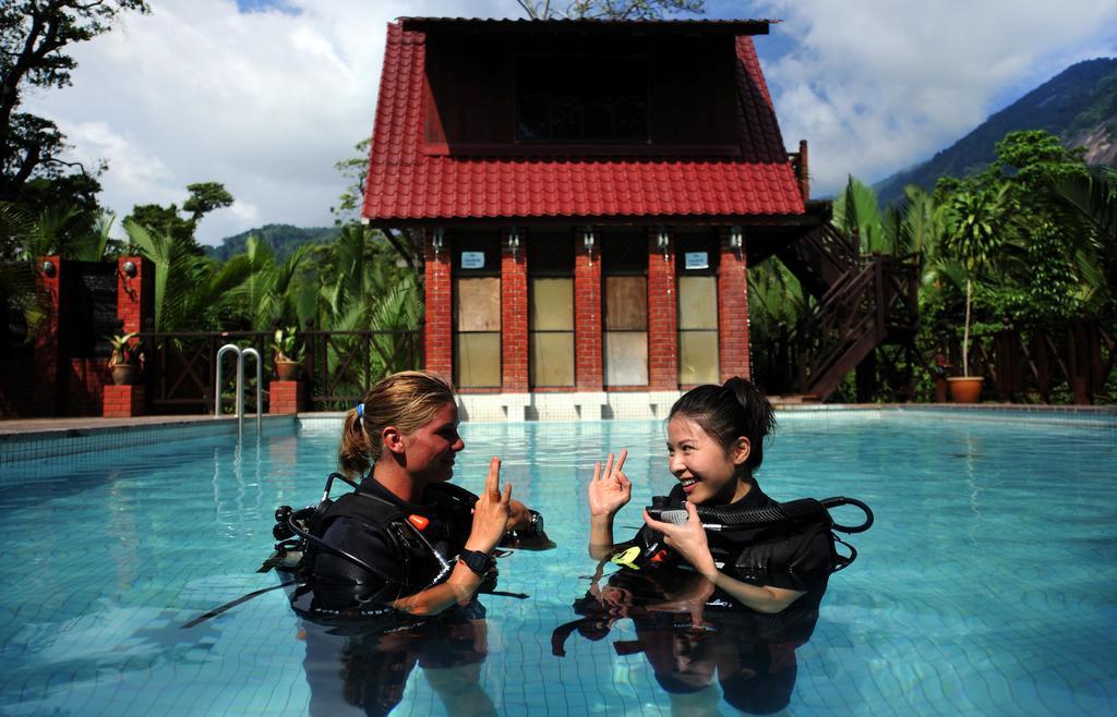 Paya Beach Spa & Dive Resort Kampung Genting Exterior foto